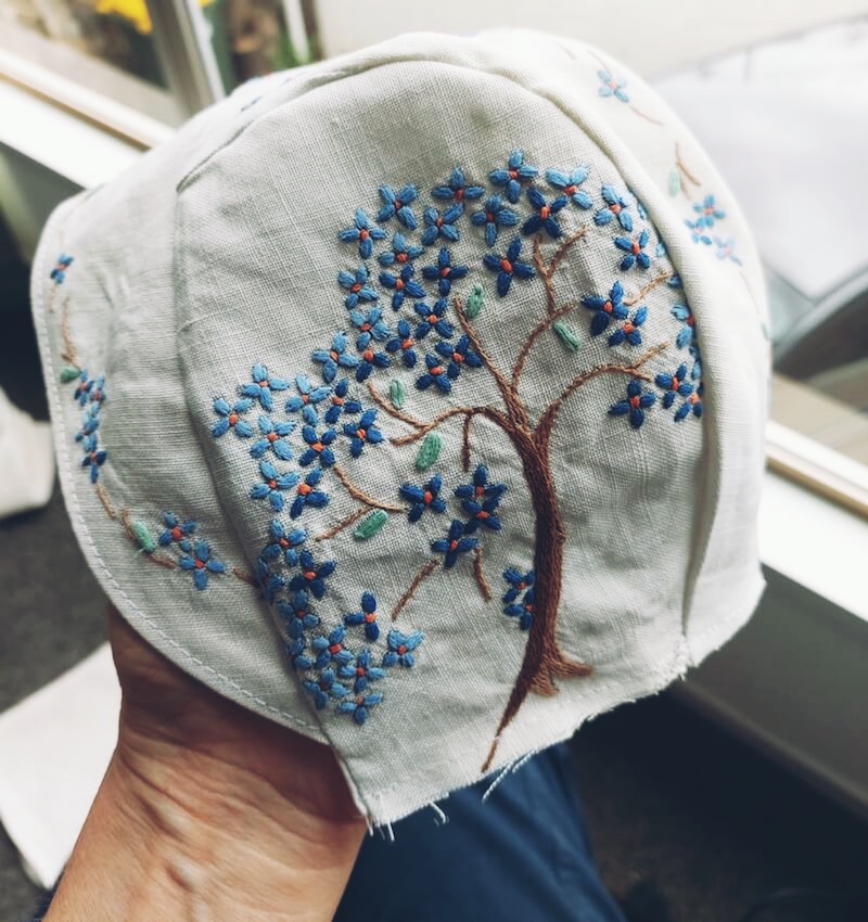 making a bonnet from a vintage fabric