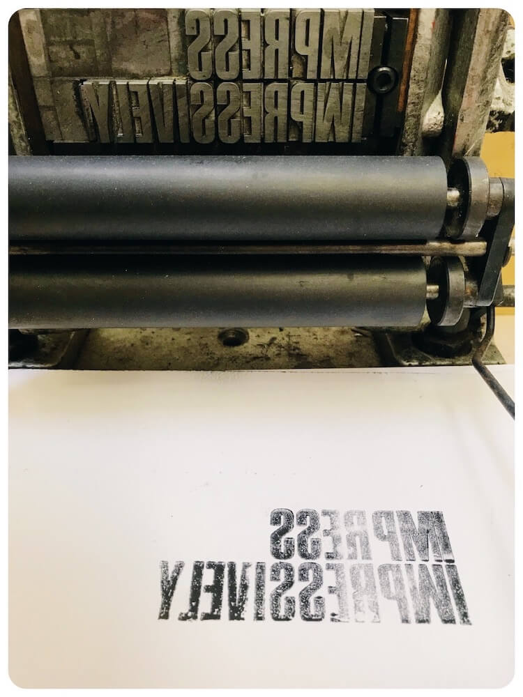Perthshire crafts The Quarto Press printmaking demo and workshop print ing press