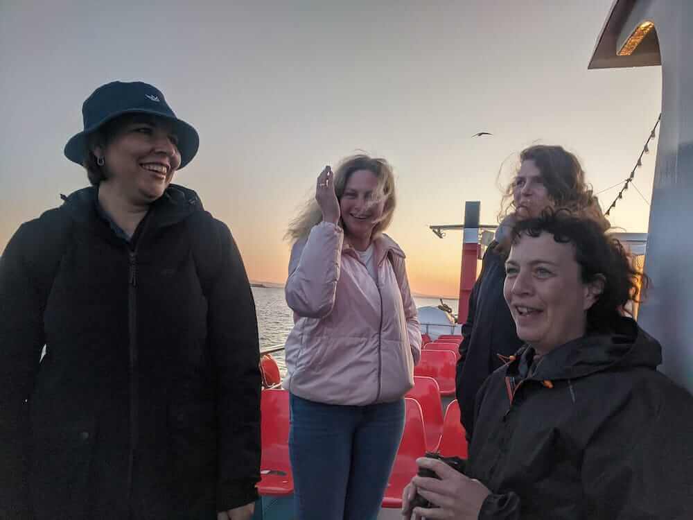 Actividad de inmersión - paseo en barco - Aprende inglés en Escocia