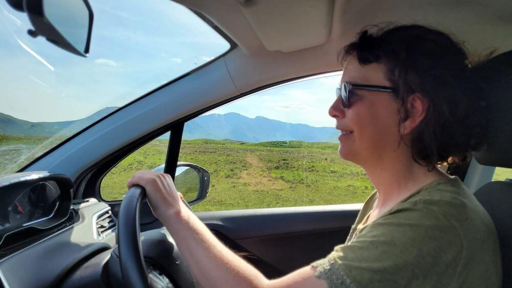 English teacher Ruth driving and exploring Scotland on an immersion holiday