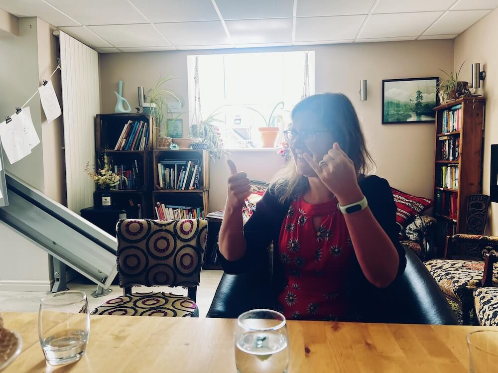 Jennie Reed pronunciation coach at Blue Noun in Crieff